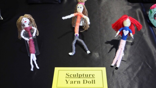 Youth art- yarn dolls Youth art- yarn dolls