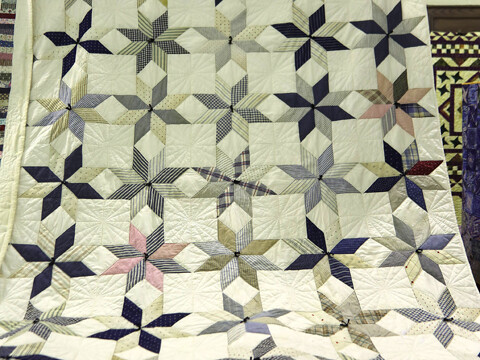 2025-317A0813 2025-317A0813